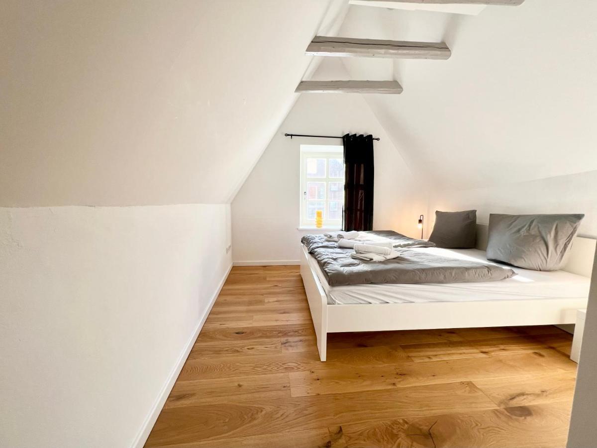 Historisches Kontorhaus, Zentral, 2zi., Netflix! Ferienhaus Emden
